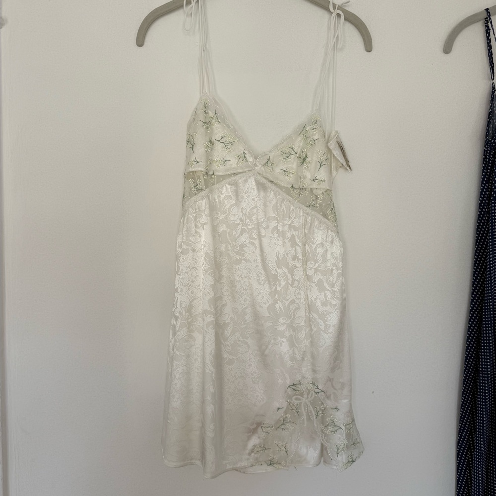 For Love And Lemons baby’s breath slip dress